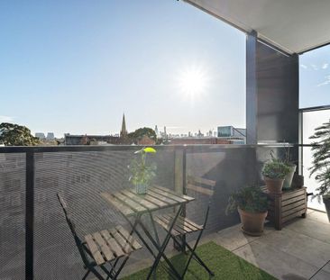 Stylish South Yarra Sanctuary with City Views in Prime Lifestyle Lo... - Photo 3