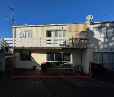 Renovated two bedroom unit with views in town - Photo 4