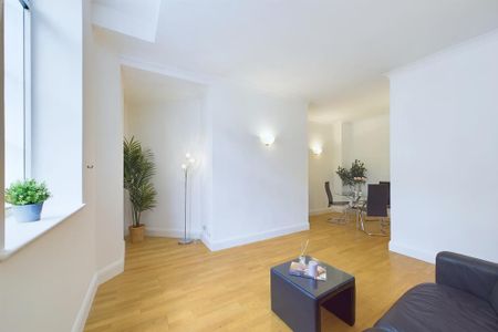 2 bedroom apartment to rent - Photo 2