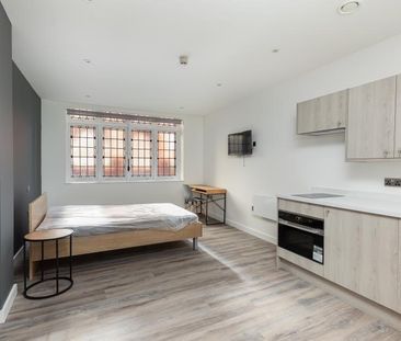 Studio to rent - Photo 2