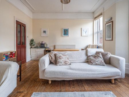 3 bedroom apartment to rent - Photo 3