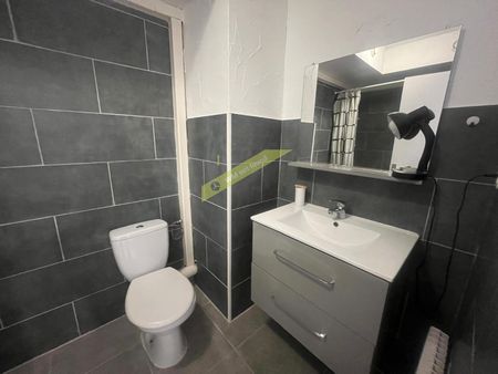 Location Appartement 2 pièces 37m² NICE 06200 - Photo 4