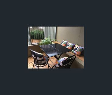 Contemporary beachside studio - furnished - Photo 6