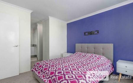Spacious Family Home - Photo 5