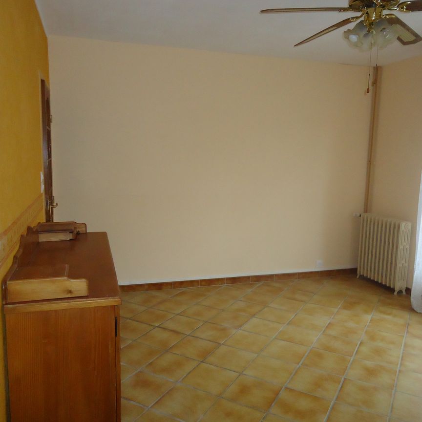 Location Appartement 3 pièces 54m² NEVERS 58000 - Photo 1