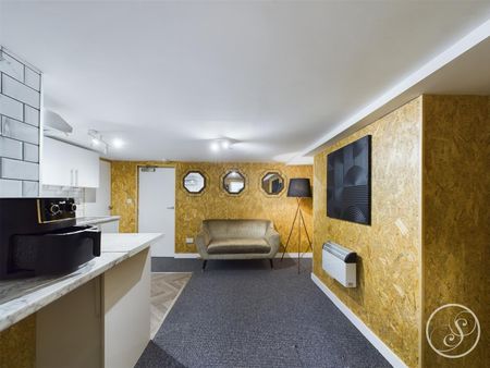 Cross Green Lane, Halton, Leeds - Photo 4