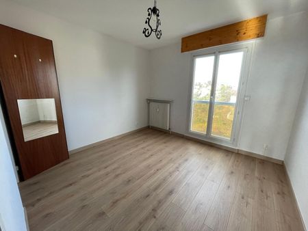 Location Appartement 2 pièces 52m² AUBENAS 07200 - Photo 2