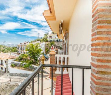 Townhouse in Sedella, Inland Andalucia in the mountains - Photo 3