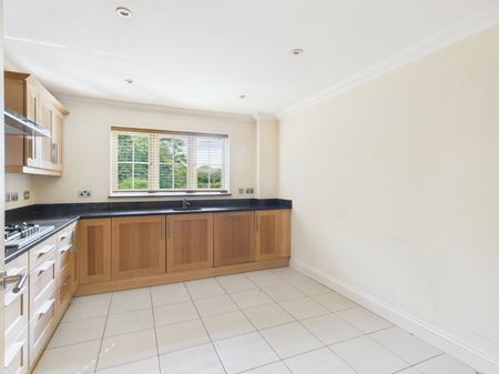 Ledborough Lane, Beaconsfield,HP9 - Photo 5