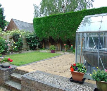4 bedroom detached house to rent - Photo 5