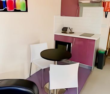 Wet Room Studio, Behn Hall - Photo 2