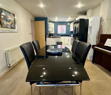 Steam Mill Street - Photo 3