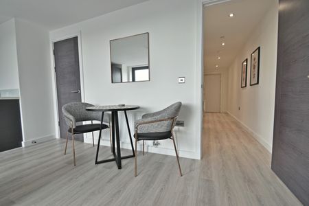 1 Bed Flat, Norfolk Street, L1 - Photo 3