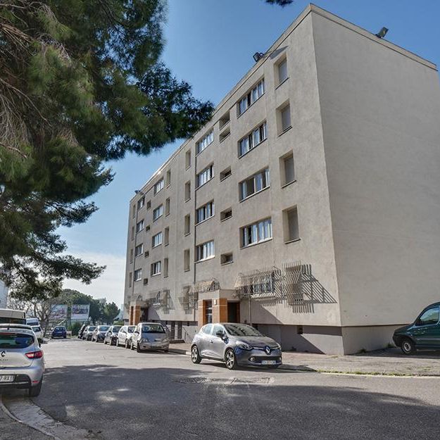 T4 de 63m2 à 593€ sur MARSEILLE 14 - Photo 1