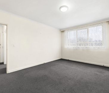 One-Bedroom Apartment in the Heart of Windsor - Photo 1