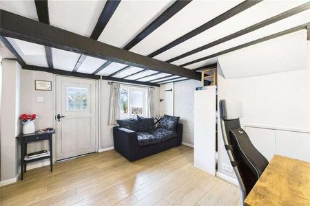 Church Road, Pamber Heath, Tadley, Hampshire, RG26 - Photo 4
