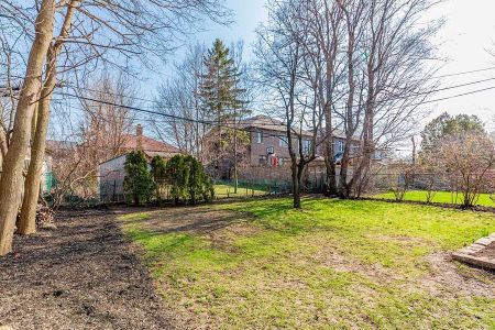 For Lease - 3 Acton Avenue, Toronto, Ontario - Photo 5