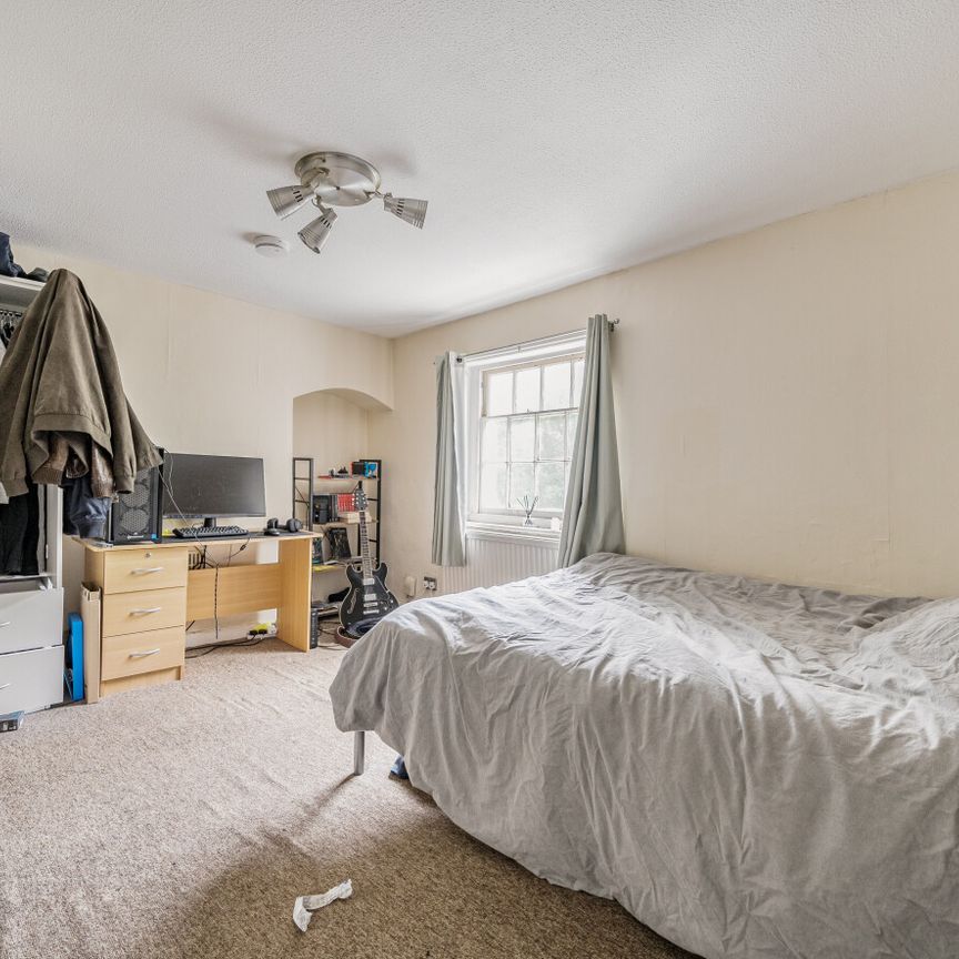 5 bedroom house to rent - Photo 1