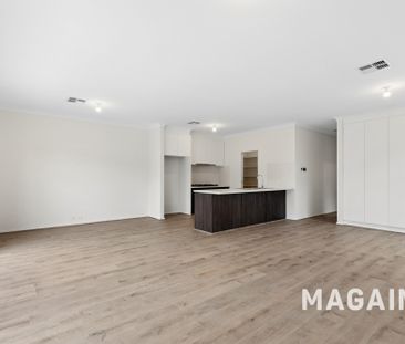 6 Woodstock Ave, Christie Downs SA 5164 - House For Rent | Domain - Photo 3