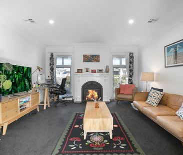 14 Goiser Loop, Googong NSW 2620 - House For Rent | Domain - Photo 2