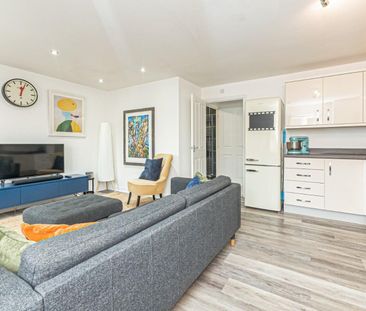 2 bedroom House To Let - Photo 6