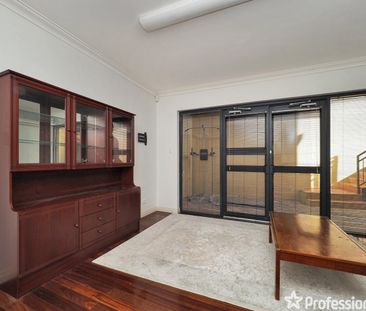 Perfect Lock & Leave Living in Sought-After Dianella - Fully Furnis... - Photo 3