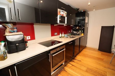 Room in a Shared Flat, Dovecote House, SE16 - Photo 4