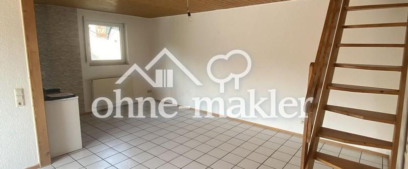 Helle Dachgeschosswohnung in Kuchen - Photo 1