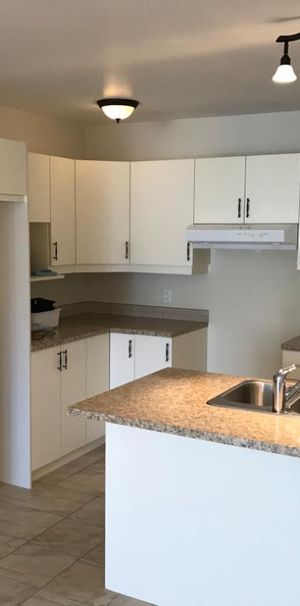 Cowansville grand 61/2 style condo à louer - Photo 1