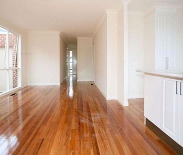 Stylish & Low-Maintenance Living in the Heart of Nunawading - Photo 1