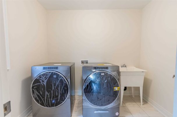 For Lease - 20 Bill Guy Drive Unit# Upper Level, Georgina, Ontario - Photo 1