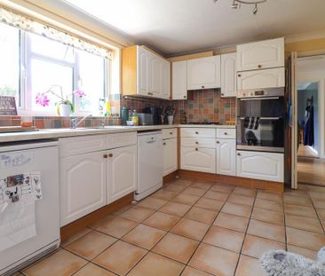 3 bedroom bungalow to rent - Photo 5