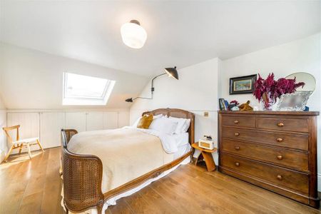 4 bedroom terraced house to rent - Photo 3