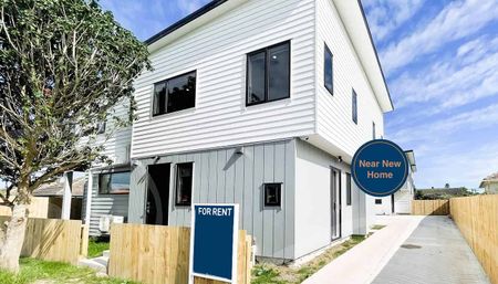 Near-New 3-Bed, 2-Bath Townhouse - Mt Roskill - Photo 2