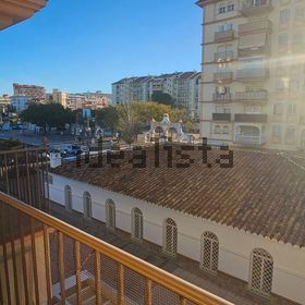 Alquiler de piso en Centro Ciudad - Photo 1