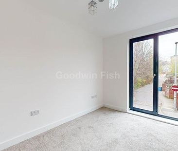 Springfield Court, 2 Dean Road, Salford - Photo 2