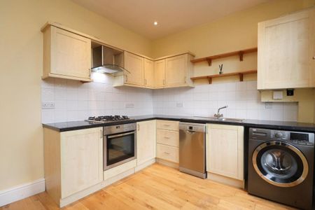 2 bedroom house to rent - Photo 2