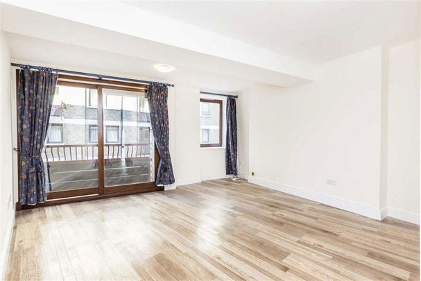 3 bedroom flat to rent - Photo 1