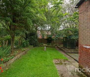 3 bedroom semi-detached house to rent - Photo 3