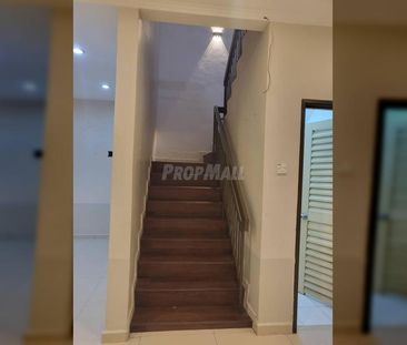 BANDAR PUTERI KLANG DOUBLE STOREY TERRACE HOUSE FOR RENTAL AT KLANG - Photo 1