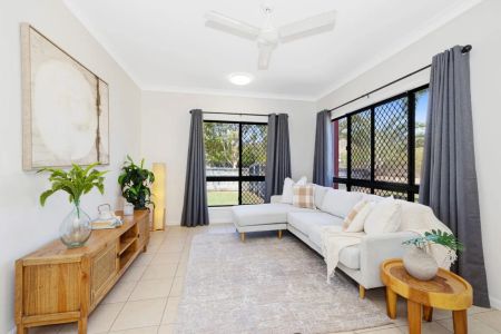 Freshly Updated - Perfectly Located - Photo 5