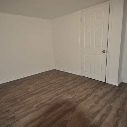 For Lease - 33 Wye Valley Road Unit# Lower Level, Toronto, Ontario - Photo 1