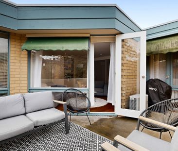 Stylish & Convenient Living in the Heart of Box Hill - Photo 5