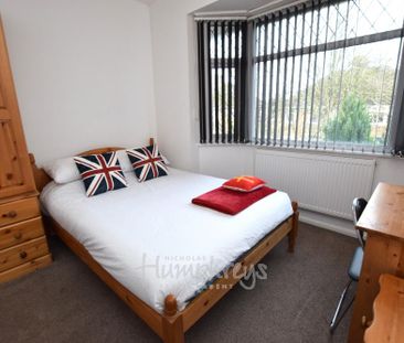 6 bedroom terraced house to rent - Photo 1