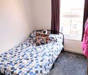 6 Bed - 26 Chestnut Avenue, Hyde Park, Leeds - LS6 1BA - Student - Photo 2