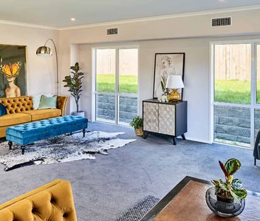 Spacious & Familiy Friendly - Photo 3