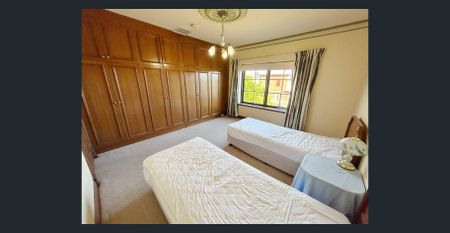 PREMIUM CITY LIVING IN ADELAIDE'S MARKET PRECINCT - Photo 3