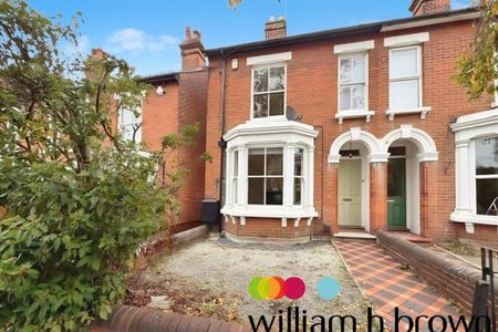 Beaconsfield Avenue - Photo 5