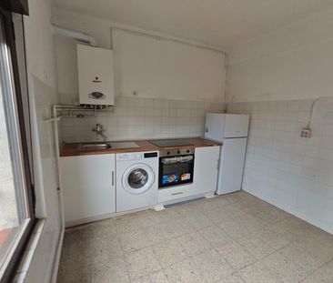 Piso en alquiler Calle Vicente Vallina, Langreo (Asturias) - Photo 2