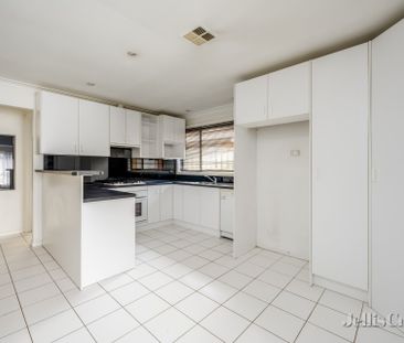 2/311 Bell Street, Coburg - Photo 3